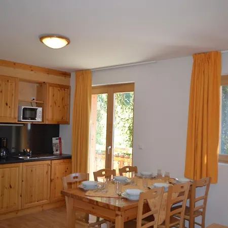 Apartamento Welcoming With Balcony